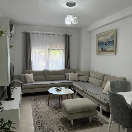 Apartment Modern For Rent In Tirana